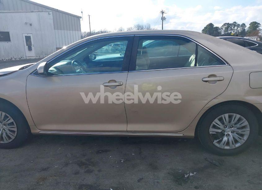 Photo 14 of 2012 Toyota Camry LE (VIN 4T1BF1FK5CU081866)