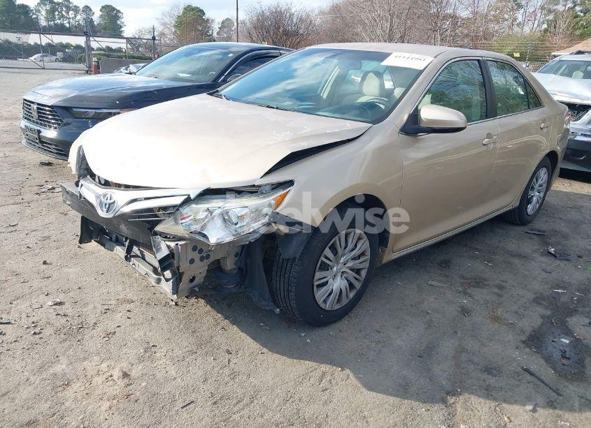 Photo 2 of 2012 Toyota Camry LE (VIN 4T1BF1FK5CU081866)