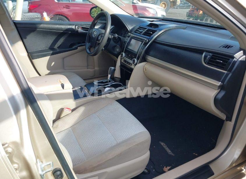 Photo 5 of 2012 Toyota Camry LE (VIN 4T1BF1FK5CU081866)