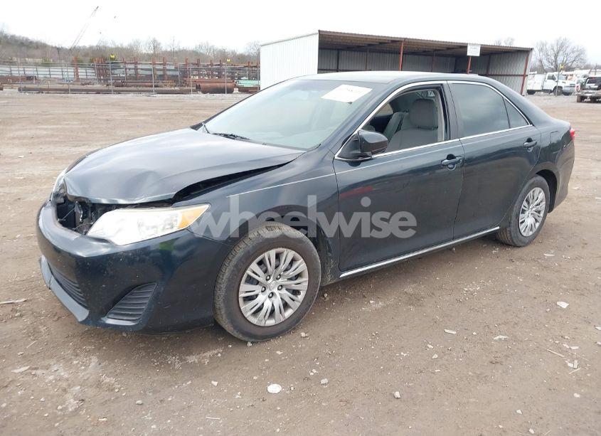 Photo 2 of 2012 Toyota Camry LE (VIN 4T1BF1FK5CU091734)