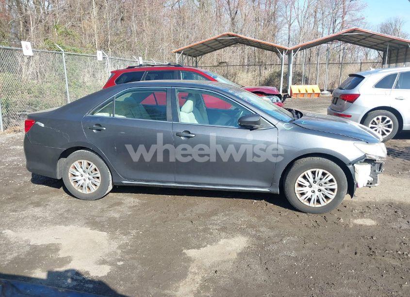 Photo 13 of 2012 Toyota Camry LE (VIN 4T1BF1FK5CU101565)