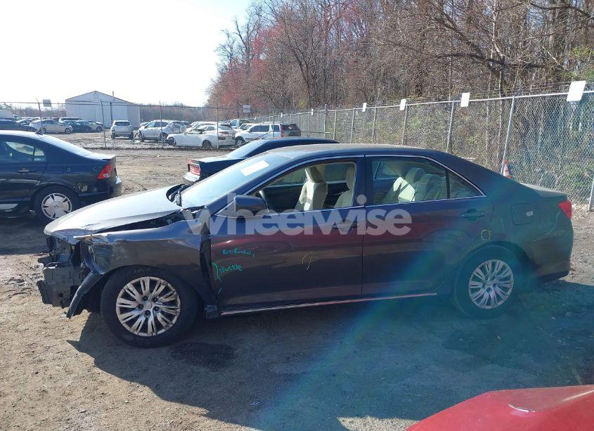 Photo 14 of 2012 Toyota Camry LE (VIN 4T1BF1FK5CU101565)