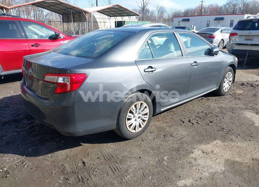 Photo 4 of 2012 Toyota Camry LE (VIN 4T1BF1FK5CU101565)