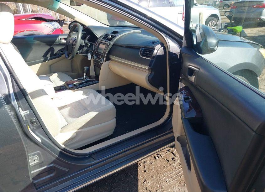 Photo 5 of 2012 Toyota Camry LE (VIN 4T1BF1FK5CU101565)