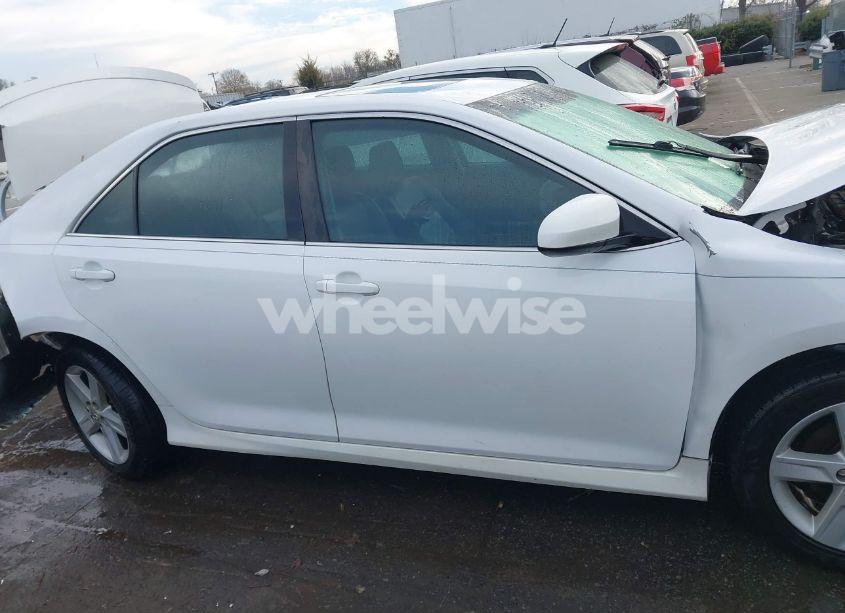 Photo 13 of 2012 Toyota Camry SE (VIN 4T1BF1FK5CU115546)