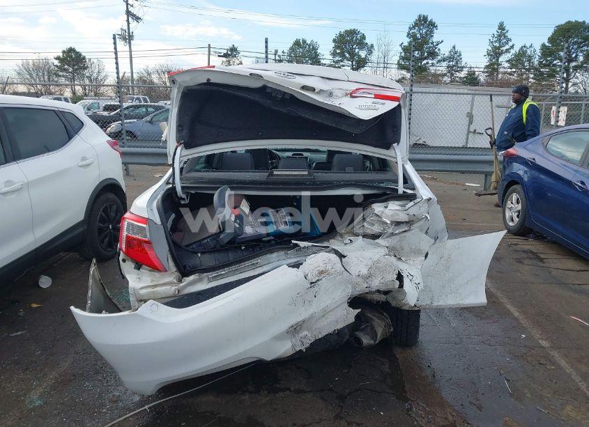 Photo 16 of 2012 Toyota Camry SE (VIN 4T1BF1FK5CU115546)