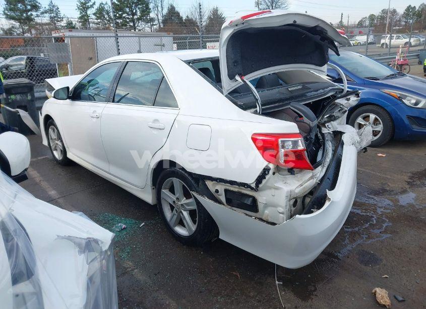 Photo 3 of 2012 Toyota Camry SE (VIN 4T1BF1FK5CU115546)