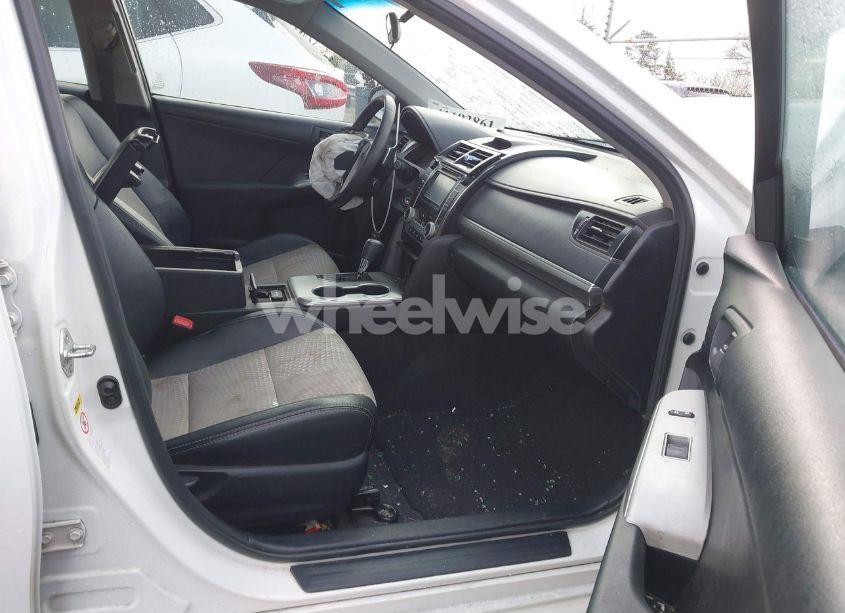 Photo 5 of 2012 Toyota Camry SE (VIN 4T1BF1FK5CU115546)