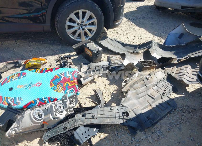 Photo 11 of 2012 Toyota Camry SE (VIN 4T1BF1FK5CU152127)