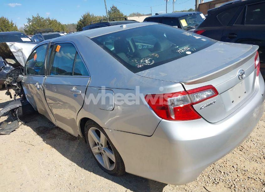 Photo 3 of 2012 Toyota Camry SE (VIN 4T1BF1FK5CU152127)