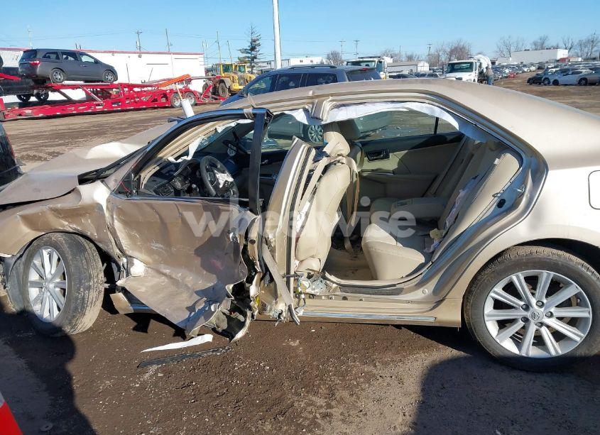 Photo 14 of 2012 Toyota Camry XLE (VIN 4T1BF1FK5CU160759)