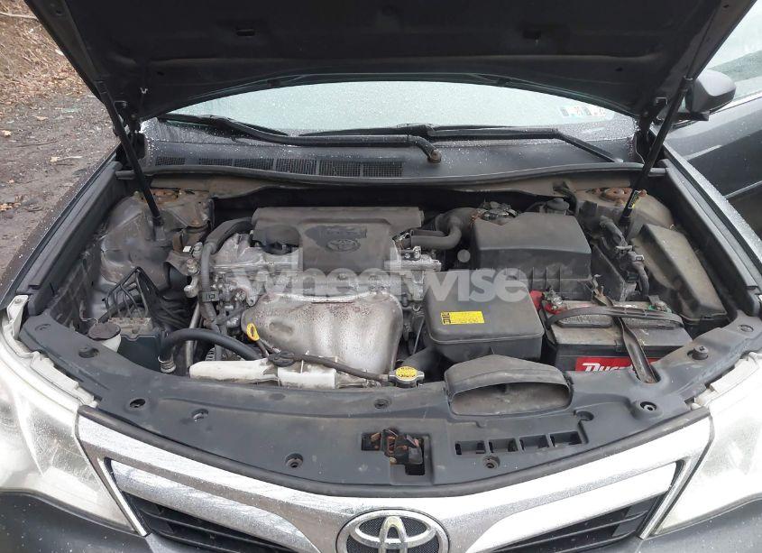 Photo 10 of 2012 Toyota Camry XLE (VIN 4T1BF1FK5CU166884)