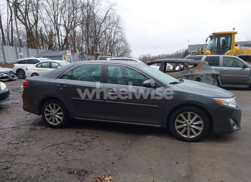 Photo 14 of 2012 Toyota Camry XLE (VIN 4T1BF1FK5CU166884)