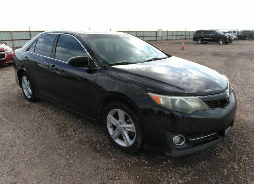 2012 Toyota Camry SE (VIN 4T1BF1FK5CU175035) main photo