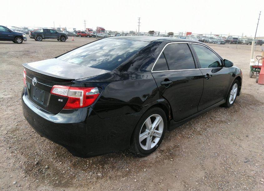 Photo 4 of 2012 Toyota Camry SE (VIN 4T1BF1FK5CU175035)
