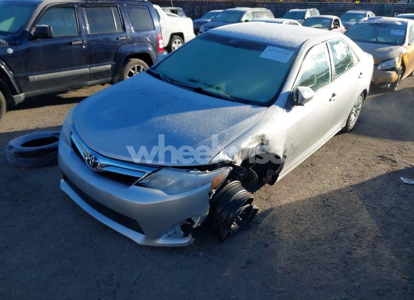 Photo 2 of 2012 Toyota Camry LE (VIN 4T1BF1FK5CU199528)