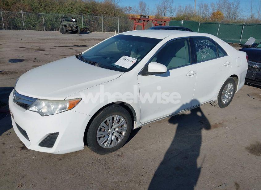Photo 2 of 2012 Toyota Camry LE (VIN 4T1BF1FK5CU509984)