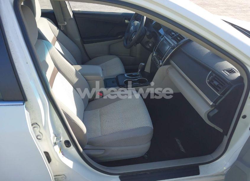 Photo 5 of 2012 Toyota Camry LE (VIN 4T1BF1FK5CU509984)