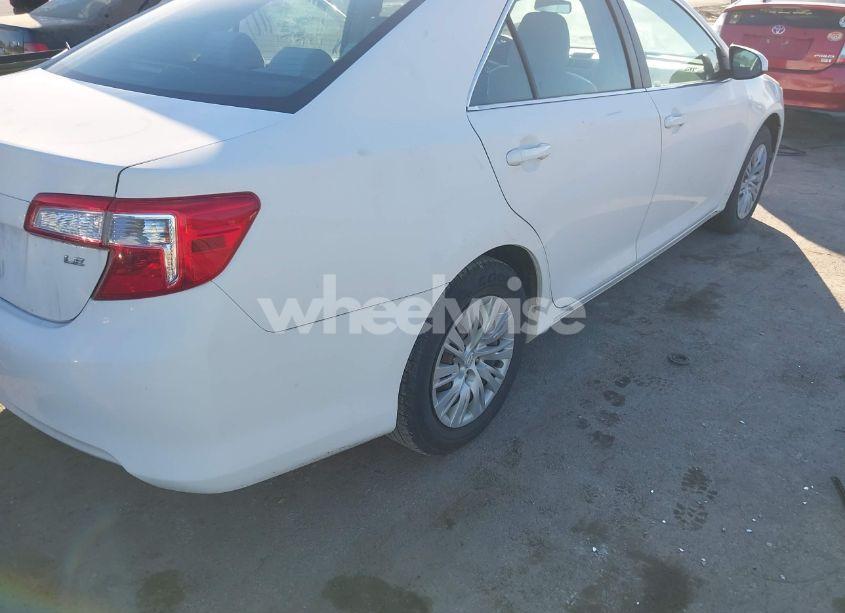 Photo 6 of 2012 Toyota Camry LE (VIN 4T1BF1FK5CU509984)