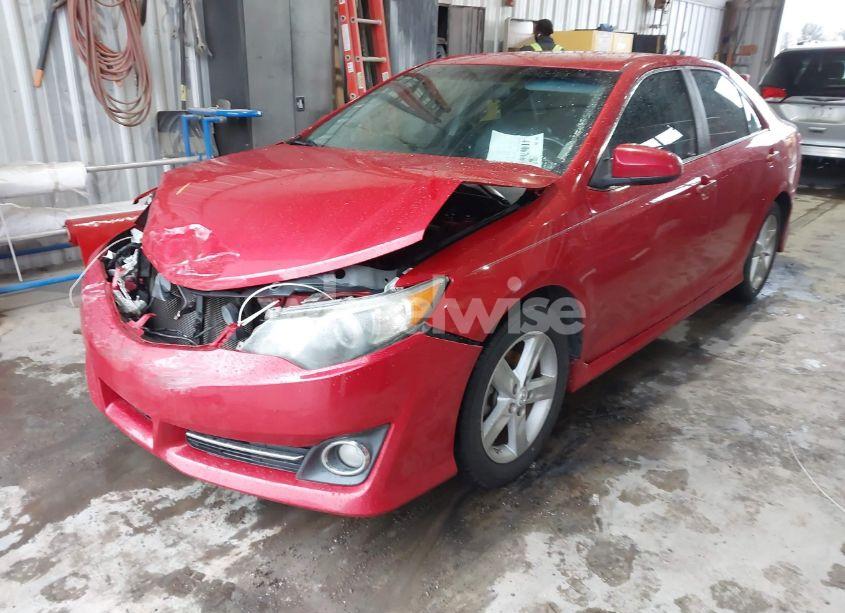 Photo 2 of 2012 Toyota Camry SE (VIN 4T1BF1FK5CU575337)