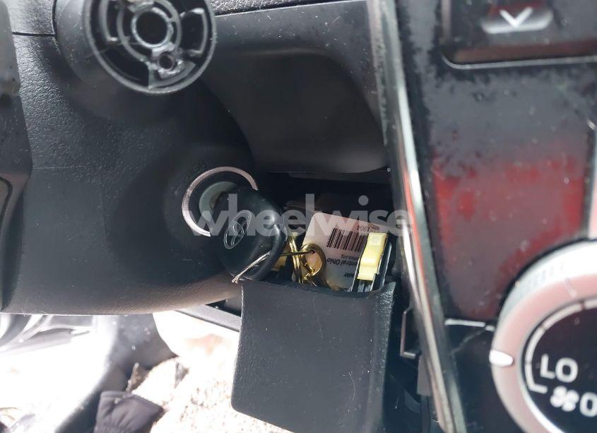 Photo 11 of 2012 Toyota Camry SE (VIN 4T1BF1FK5CU601712)