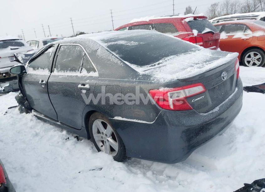Photo 3 of 2012 Toyota Camry SE (VIN 4T1BF1FK5CU601712)