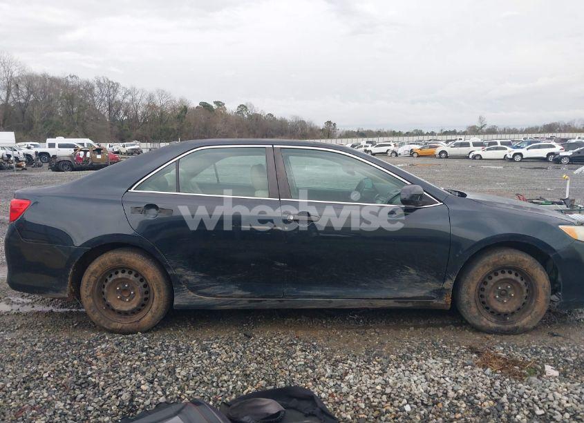 Photo 13 of 2012 Toyota Camry L (VIN 4T1BF1FK5CU605310)