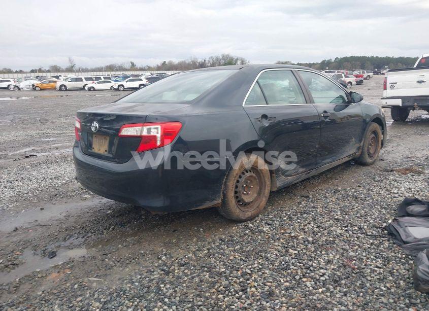 Photo 4 of 2012 Toyota Camry L (VIN 4T1BF1FK5CU605310)