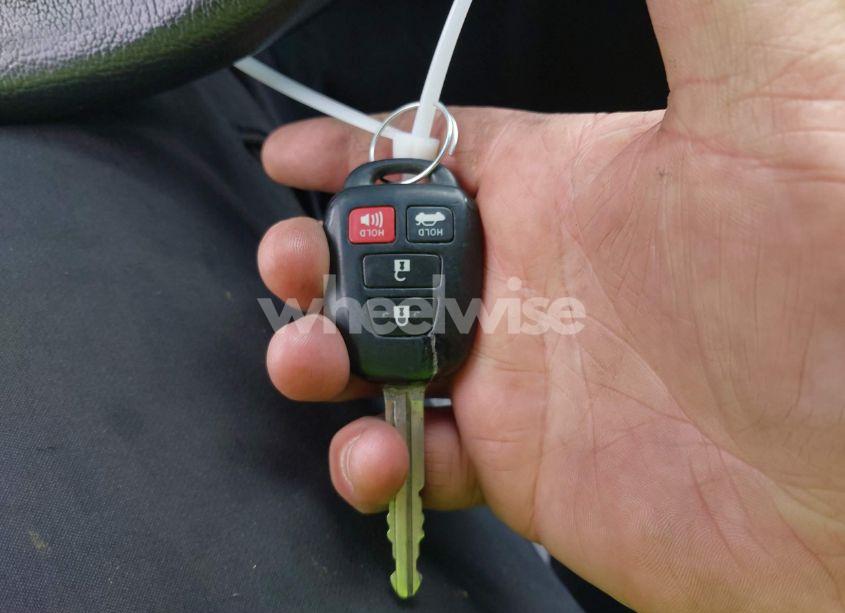 Photo 11 of 2012 Toyota Camry SE (VIN 4T1BF1FK5CU611639)