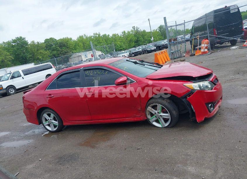 Photo 13 of 2012 Toyota Camry SE (VIN 4T1BF1FK5CU611639)