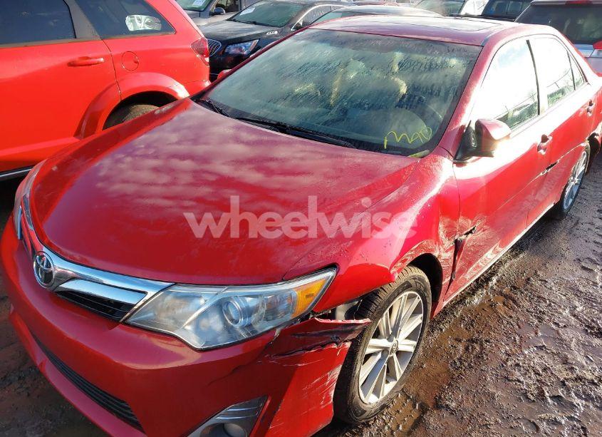 Photo 2 of 2012 Toyota Camry XLE (VIN 4T1BF1FK5CU616095)