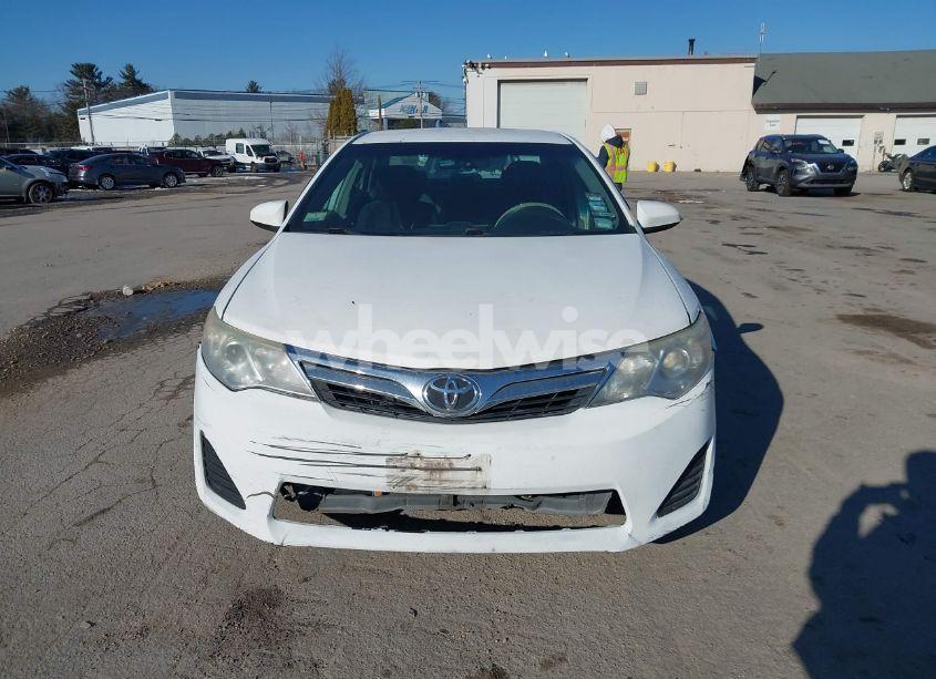 Photo 12 of 2012 Toyota Camry L (VIN 4T1BF1FK5CU616114)