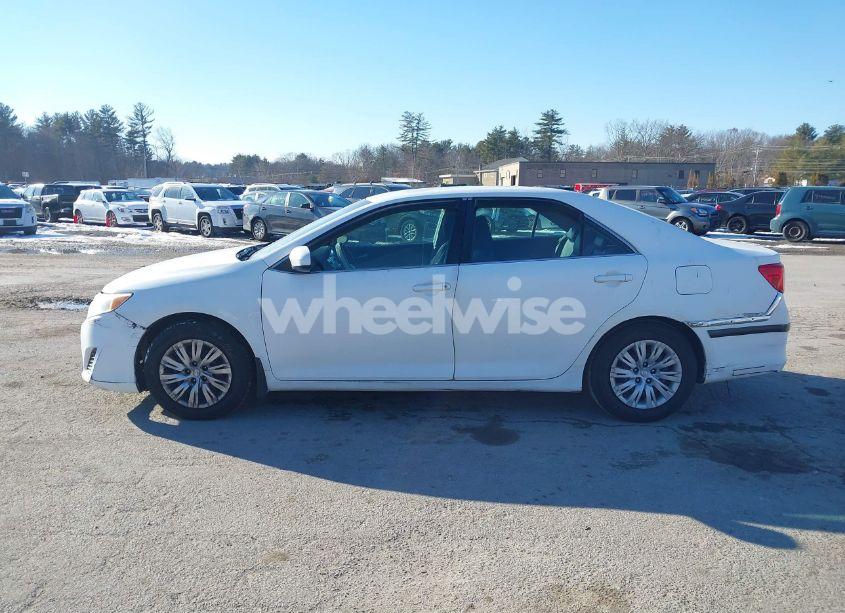 Photo 14 of 2012 Toyota Camry L (VIN 4T1BF1FK5CU616114)