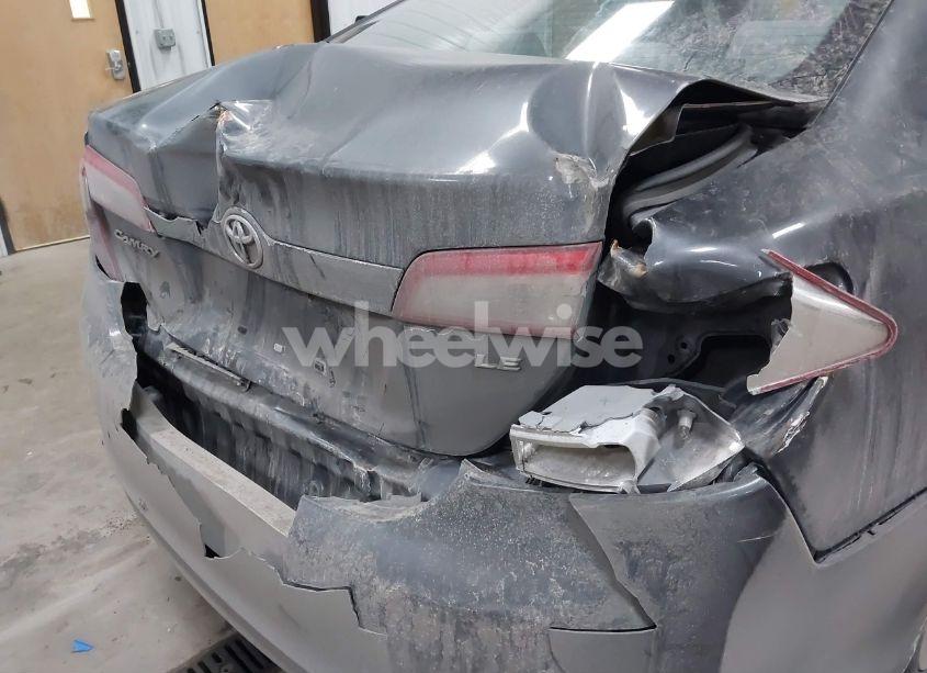 Photo 17 of 2013 Toyota Camry LE (VIN 4T1BF1FK5DU209136)