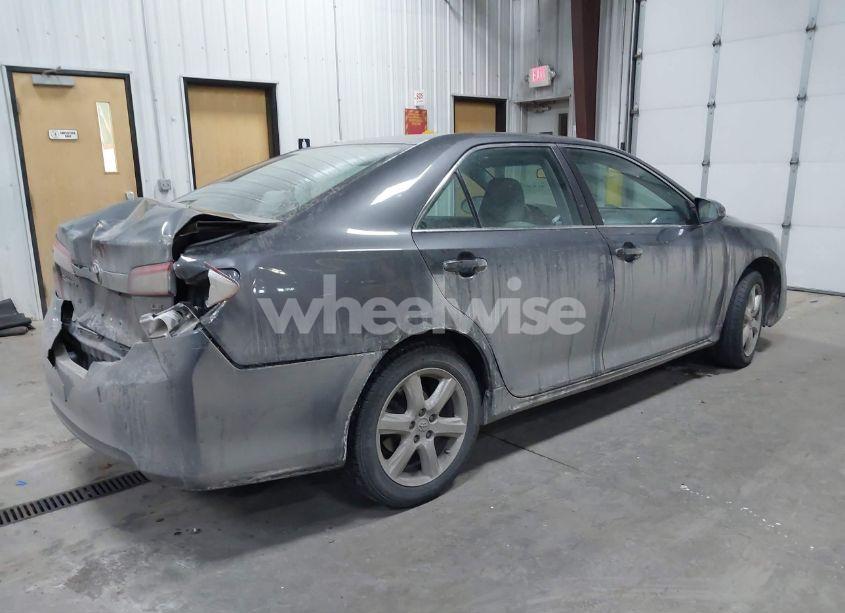 Photo 4 of 2013 Toyota Camry LE (VIN 4T1BF1FK5DU209136)