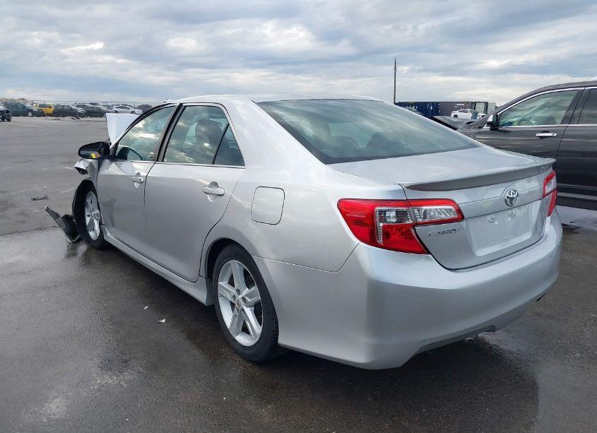 Photo 3 of 2013 Toyota Camry SE (VIN 4T1BF1FK5DU214112)