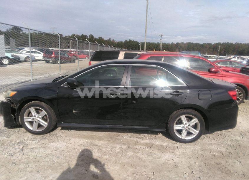 Photo 14 of 2013 Toyota Camry SE (VIN 4T1BF1FK5DU234599)