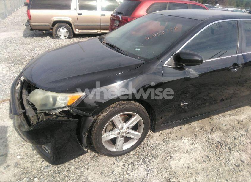 Photo 17 of 2013 Toyota Camry SE (VIN 4T1BF1FK5DU234599)