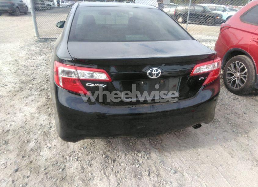 Photo 19 of 2013 Toyota Camry SE (VIN 4T1BF1FK5DU234599)