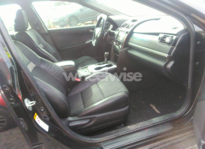 Photo 5 of 2013 Toyota Camry SE (VIN 4T1BF1FK5DU234599)