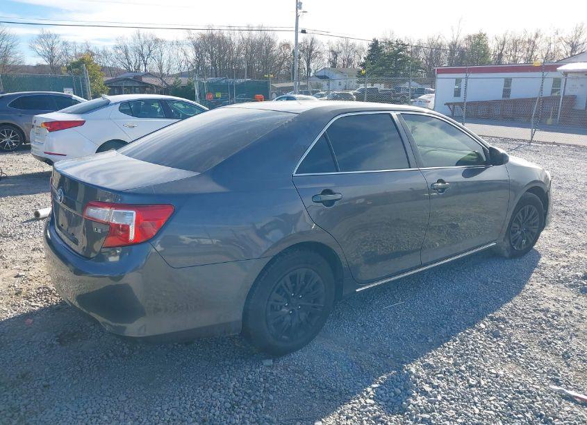 Photo 4 of 2013 Toyota Camry LE (VIN 4T1BF1FK5DU235669)