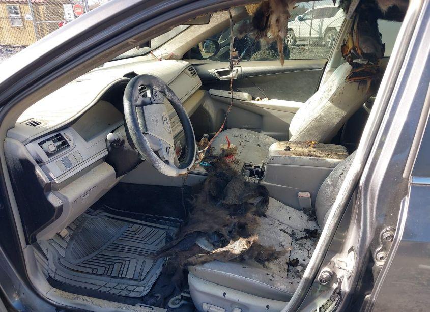 Photo 6 of 2013 Toyota Camry LE (VIN 4T1BF1FK5DU235669)