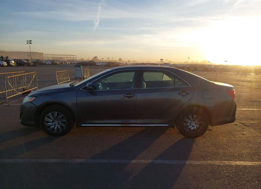 Photo 14 of 2013 Toyota Camry LE (VIN 4T1BF1FK5DU238944)