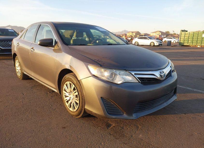 Photo 6 of 2013 Toyota Camry LE (VIN 4T1BF1FK5DU238944)