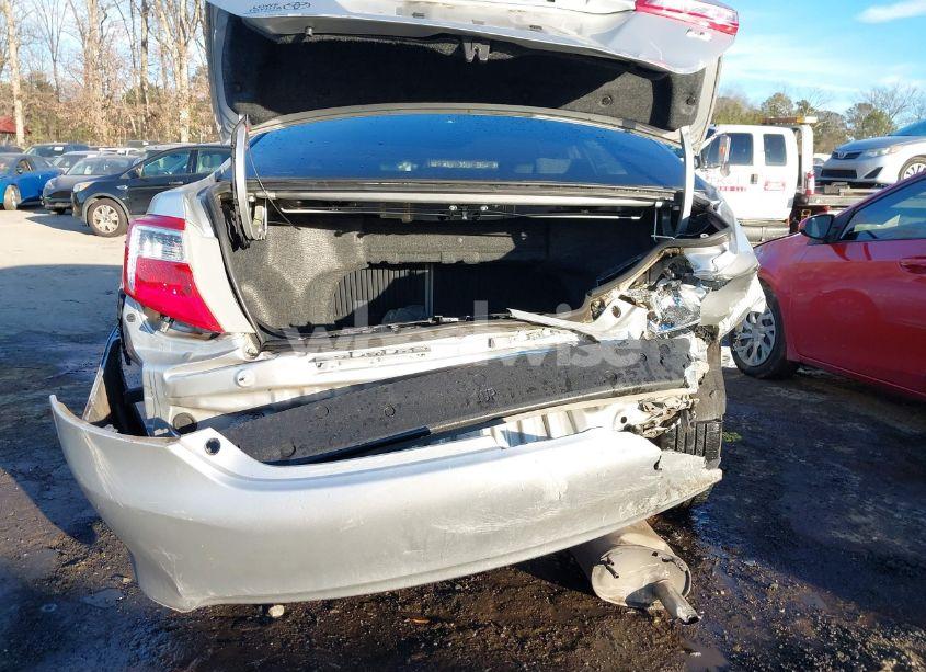 Photo 16 of 2013 Toyota Camry LE (VIN 4T1BF1FK5DU241097)