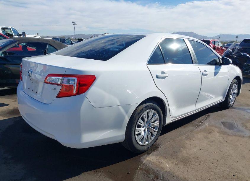 Photo 4 of 2013 Toyota Camry LE (VIN 4T1BF1FK5DU277114)