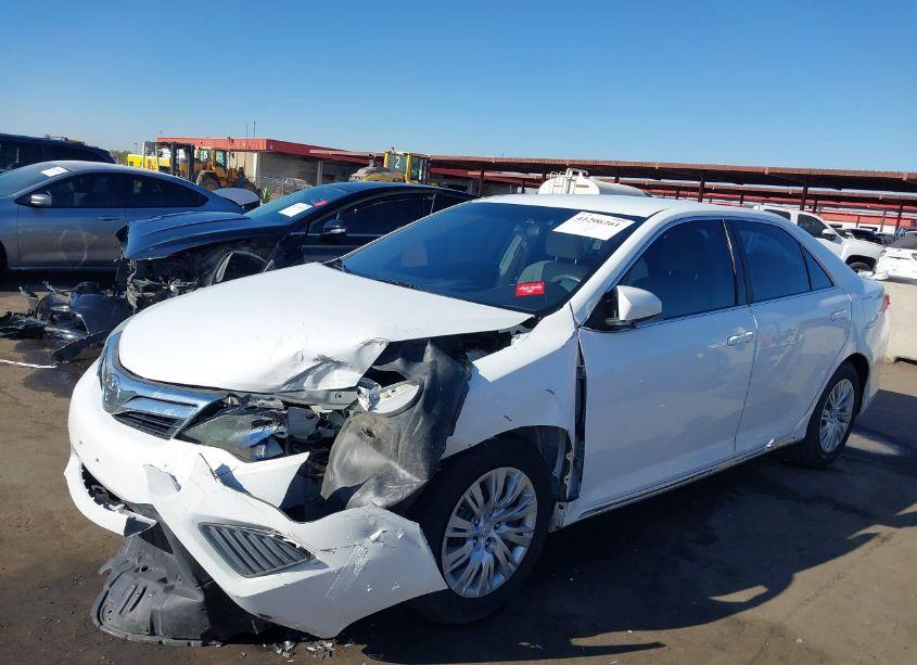 Photo 6 of 2013 Toyota Camry LE (VIN 4T1BF1FK5DU277114)