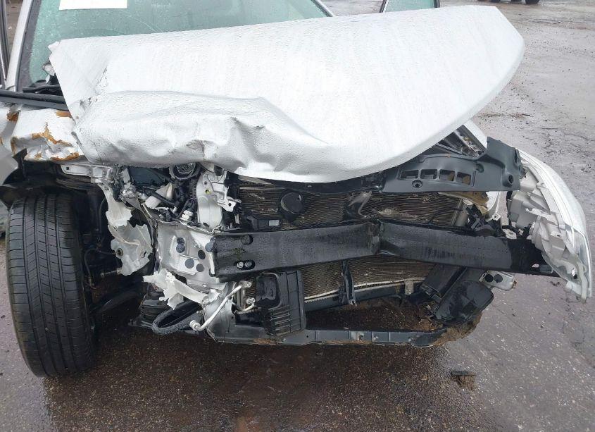 Photo 6 of 2013 Toyota Camry LE (VIN 4T1BF1FK5DU279865)