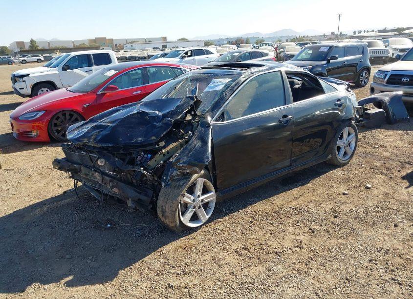 Photo 2 of 2013 Toyota Camry SE (VIN 4T1BF1FK5DU282362)