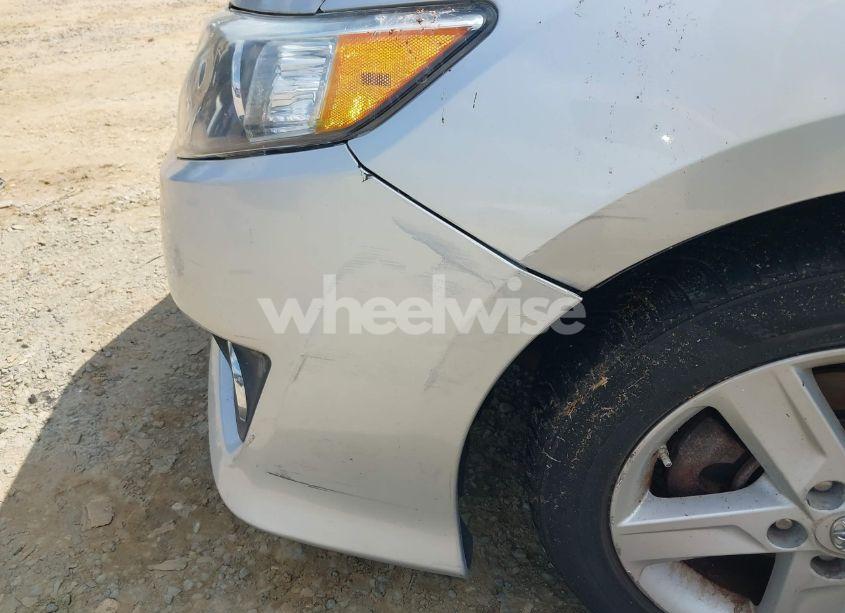 Photo 6 of 2013 Toyota Camry SE (VIN 4T1BF1FK5DU282734)